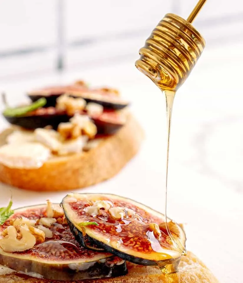 Jarrah Honey vs Manuka Honey