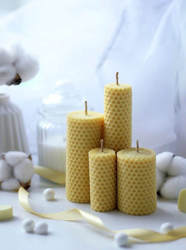 candles from beeswax